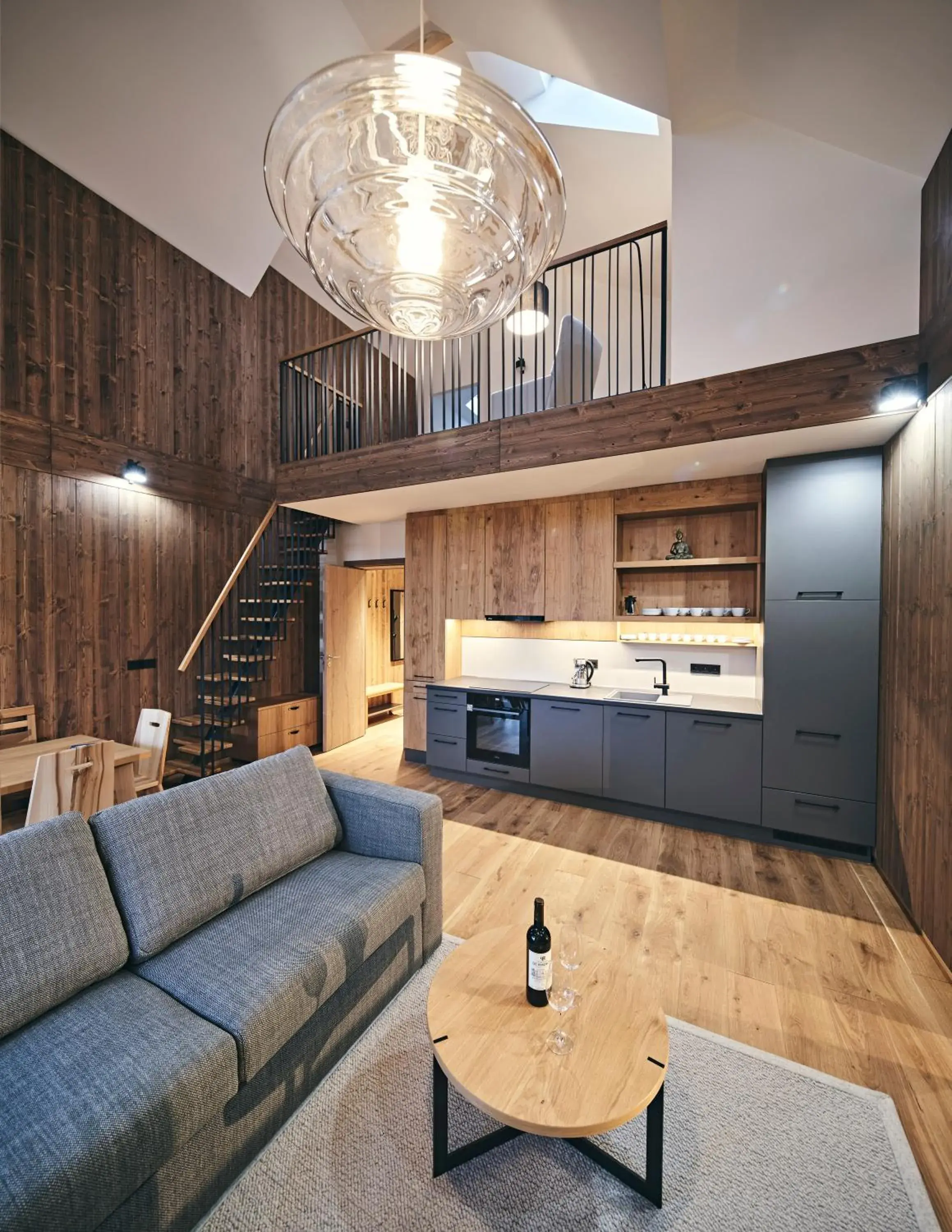 Three-Bedroom Apartment with Balcony or Terrace in Aldrov Resort Three-Bedroom Apartment with Balcony or Terrace in Aldrov Resort