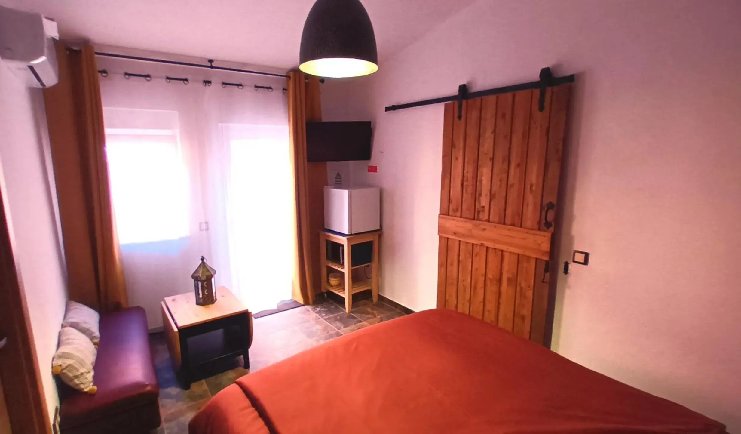 Family Suite - single occupancy in Aladin Comfort Country Rooms Family Suite - single occupancy in Aladin Comfort Country Rooms