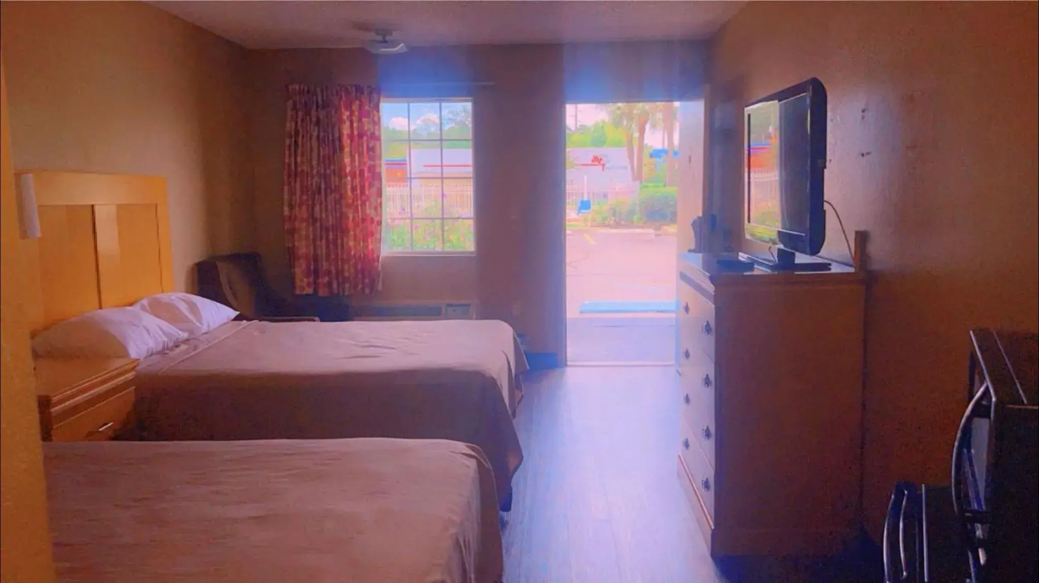 Standard Double Room in JAX INN Standard Double Room in JAX INN