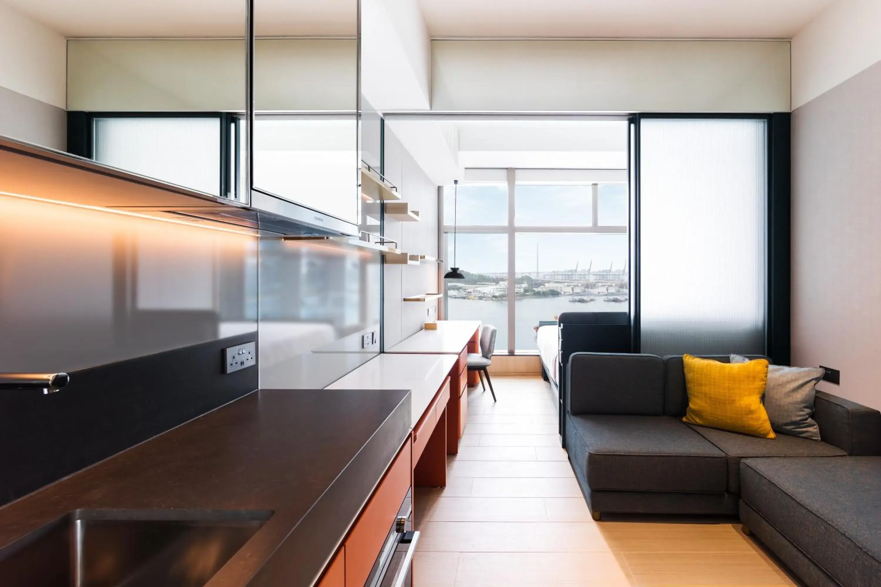 Deluxe Queen Studio in TOWNPLACE WEST KOWLOON Deluxe Queen Studio in TOWNPLACE WEST KOWLOON