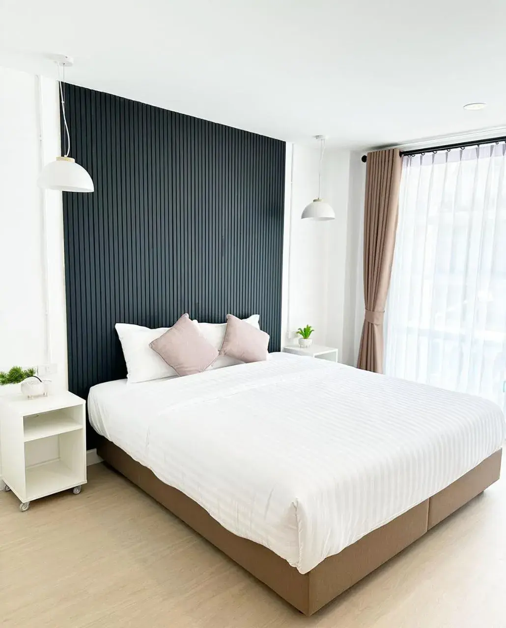 Superior Double Room in River Home Bangkok Superior Double Room in River Home Bangkok