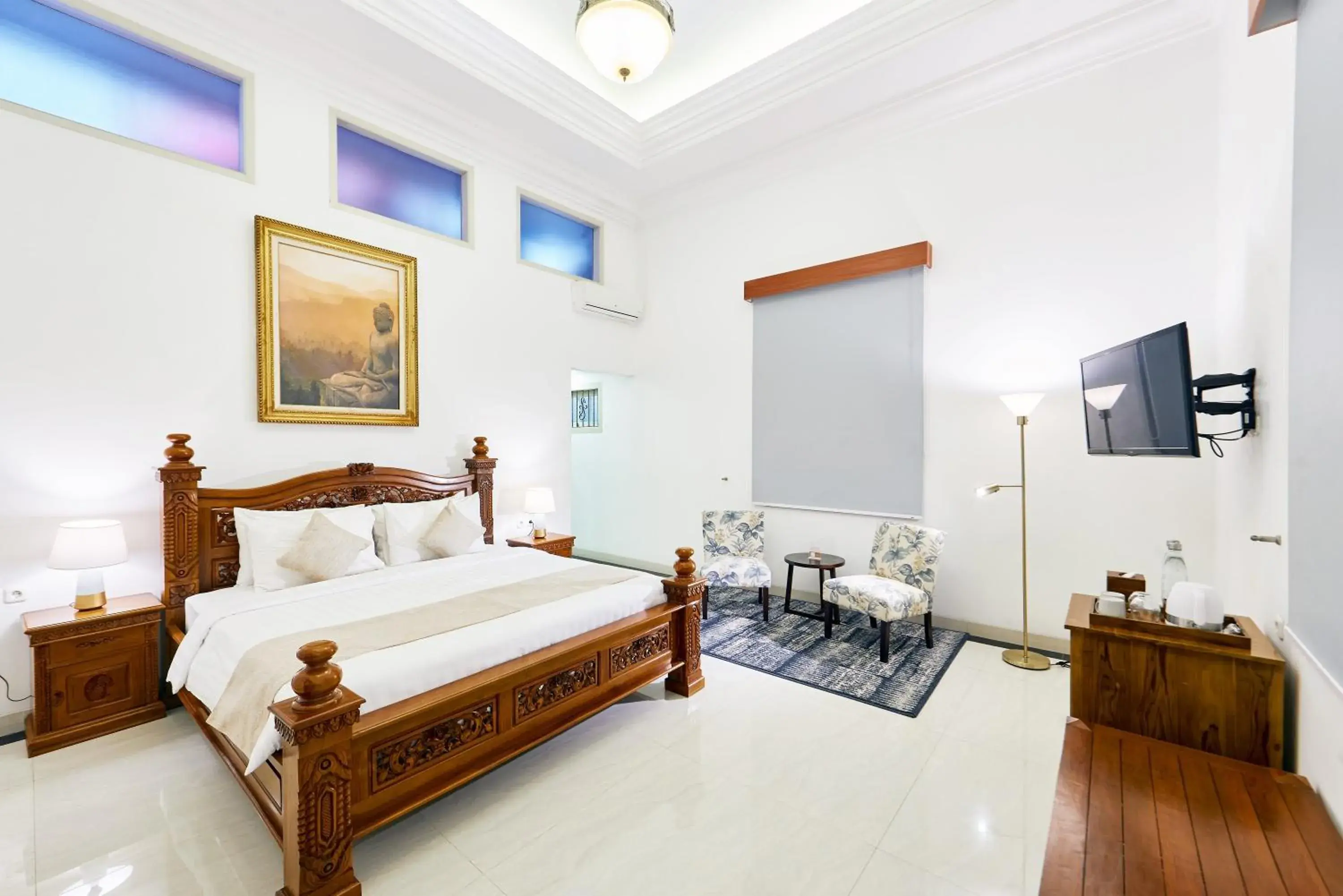 Suite with Garden View in Tirtodipuran Hotel by Natts Hospitality Indonesia Suite with Garden View in Tirtodipuran Hotel by Natts Hospitality Indonesia