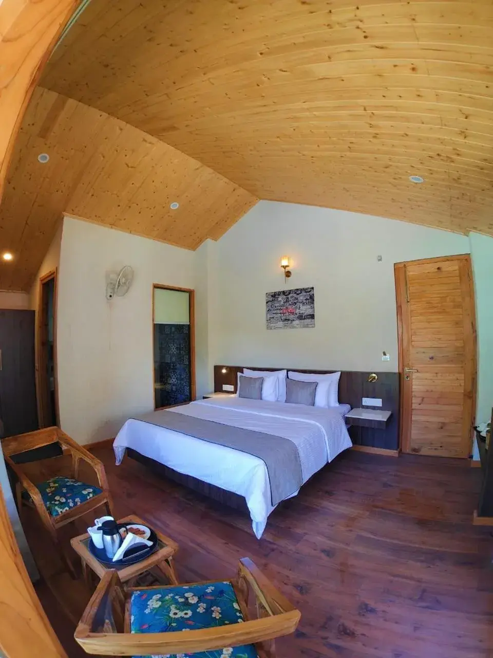 King Room with Balcony in Yaato Retreat King Room with Balcony in Yaato Retreat