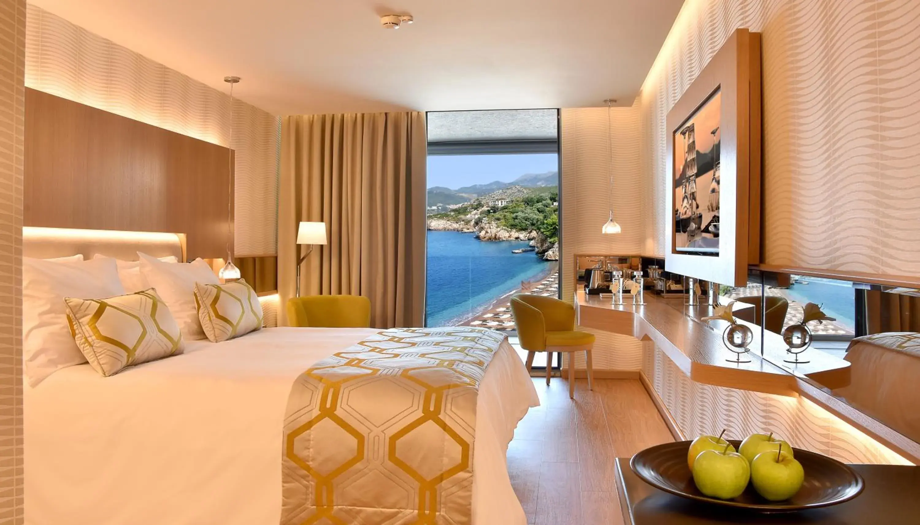Double Room with Sea View in Maestral Resort & Casino Double Room with Sea View in Maestral Resort & Casino