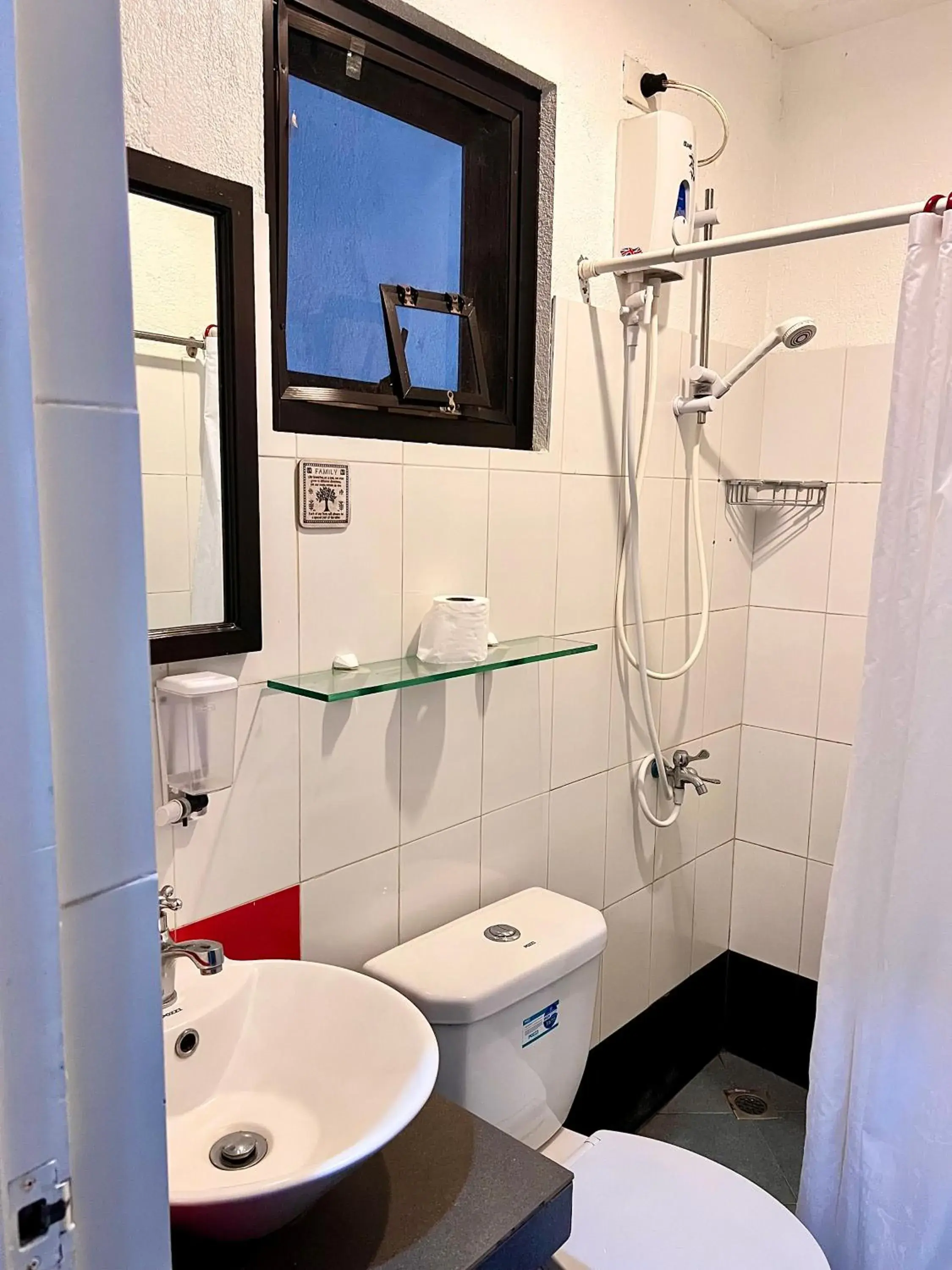 Superior Triple Room in Auntie Gigi's Place Superior Triple Room in Auntie Gigi's Place