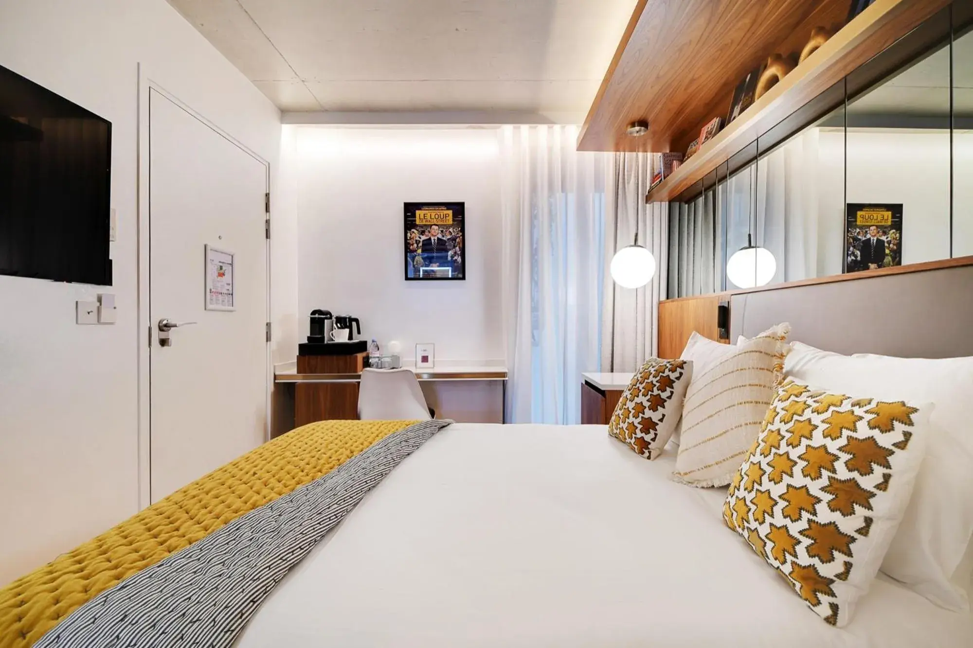 Standard Double Room in CARD Hôtel Standard Double Room in CARD Hôtel