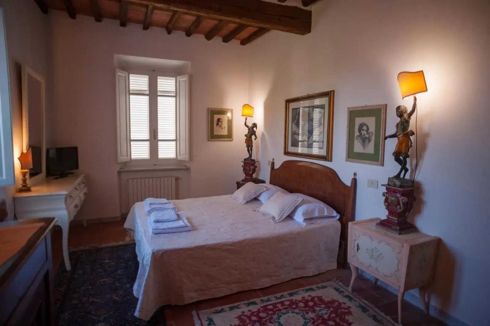 Double Room in Villa Marinsky Pietrasanta Double Room in Villa Marinsky Pietrasanta